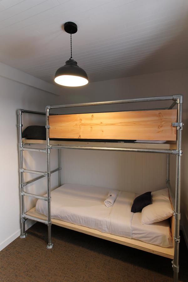 Chalet Les Melezes Bed and Breakfast Tignes Exteriör bild
