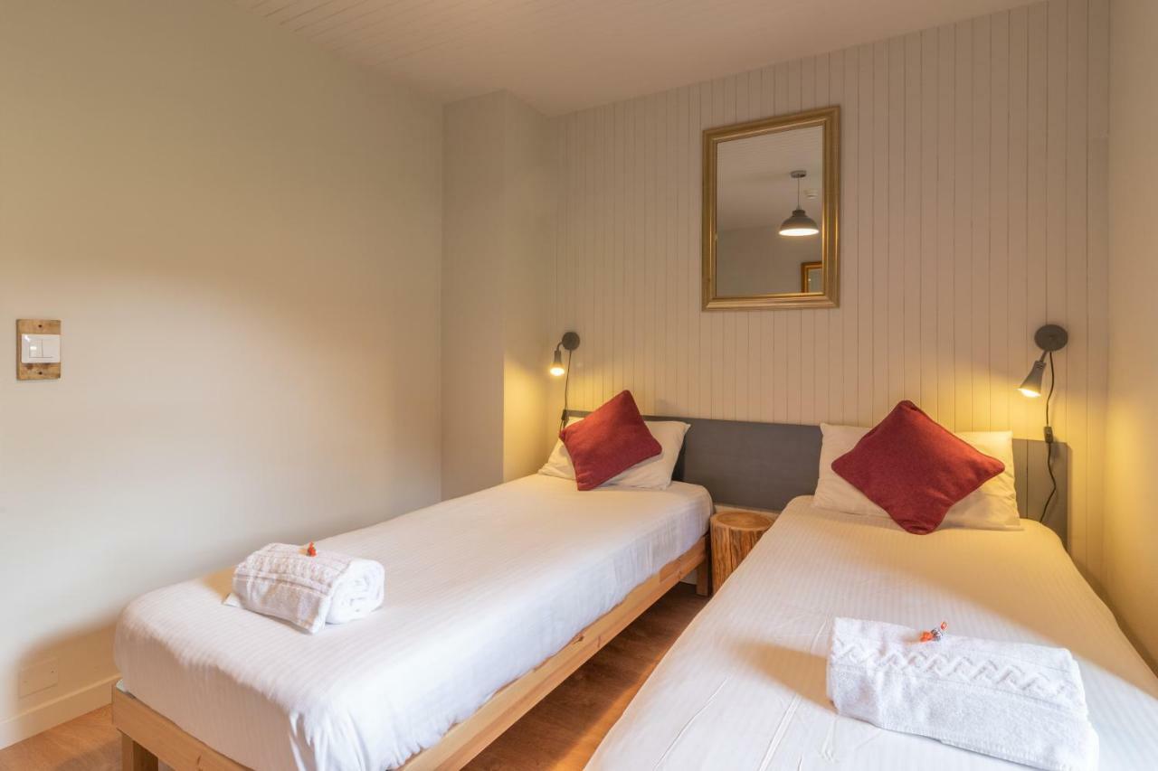 Chalet Les Melezes Bed and Breakfast Tignes Exteriör bild
